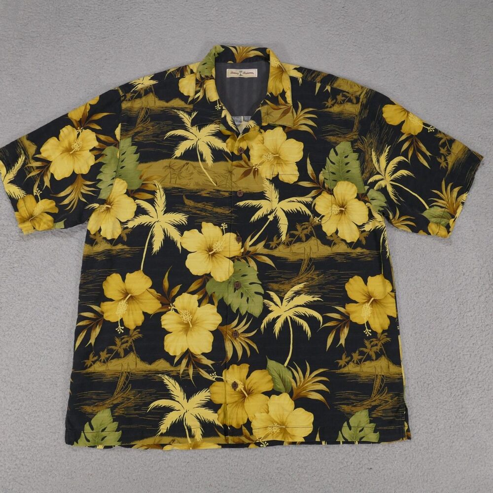 Tommy Bahama Camp Shirt Mens Size XL Silk Floral Short Sleeve